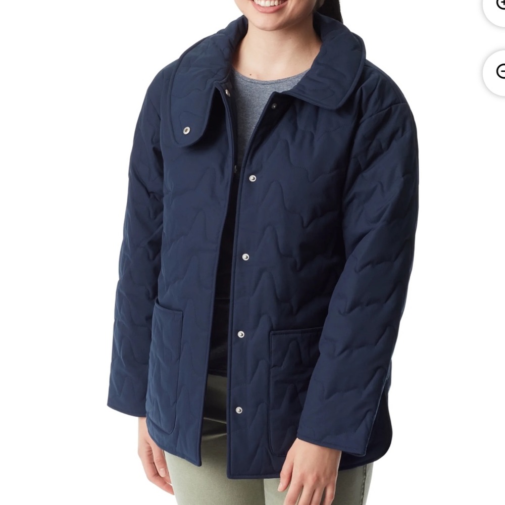 Bass Outdoors Oversized Navy Quilted Puffer Small
